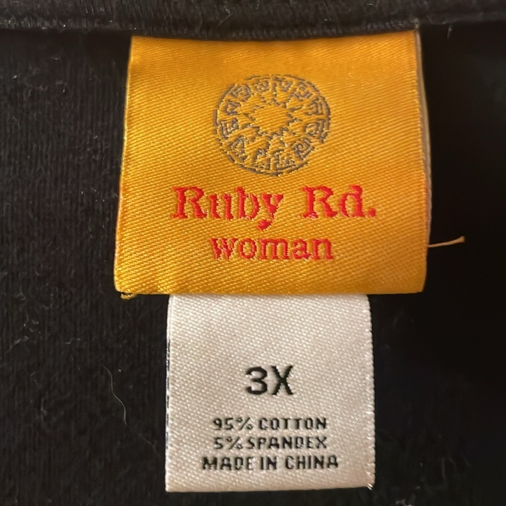 Ruby Rd woman black 3/4 sleeve blouse​​ - Picture 2 of 3